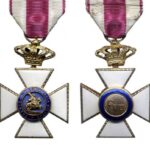 Cruz de oro de la Real y Militar Orden de San Hermenegildo