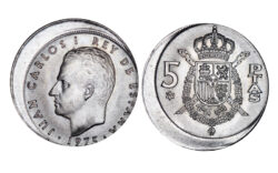 Juan Carlos I (1975-2014) 5 Pesetas 1975*77 Descentrada SC