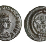 Valentiniano II AE4 378-383 d.C. Cyzicus EBC