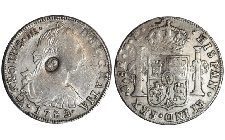 Carlos III 8 Reales 1782 (2 sobre 1) Potosí PR, con contramarca inglesa de Jorge III BC